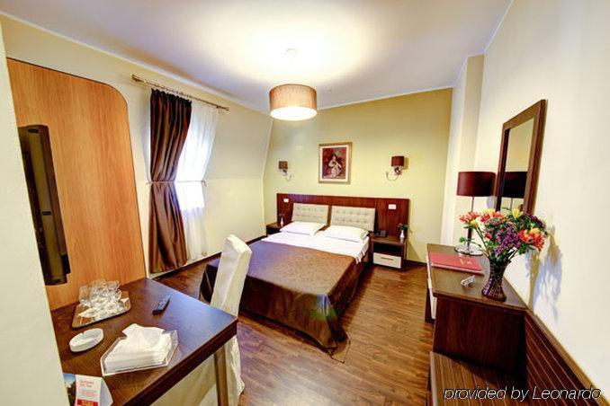 Reginetta Ii 3* Bucureşti