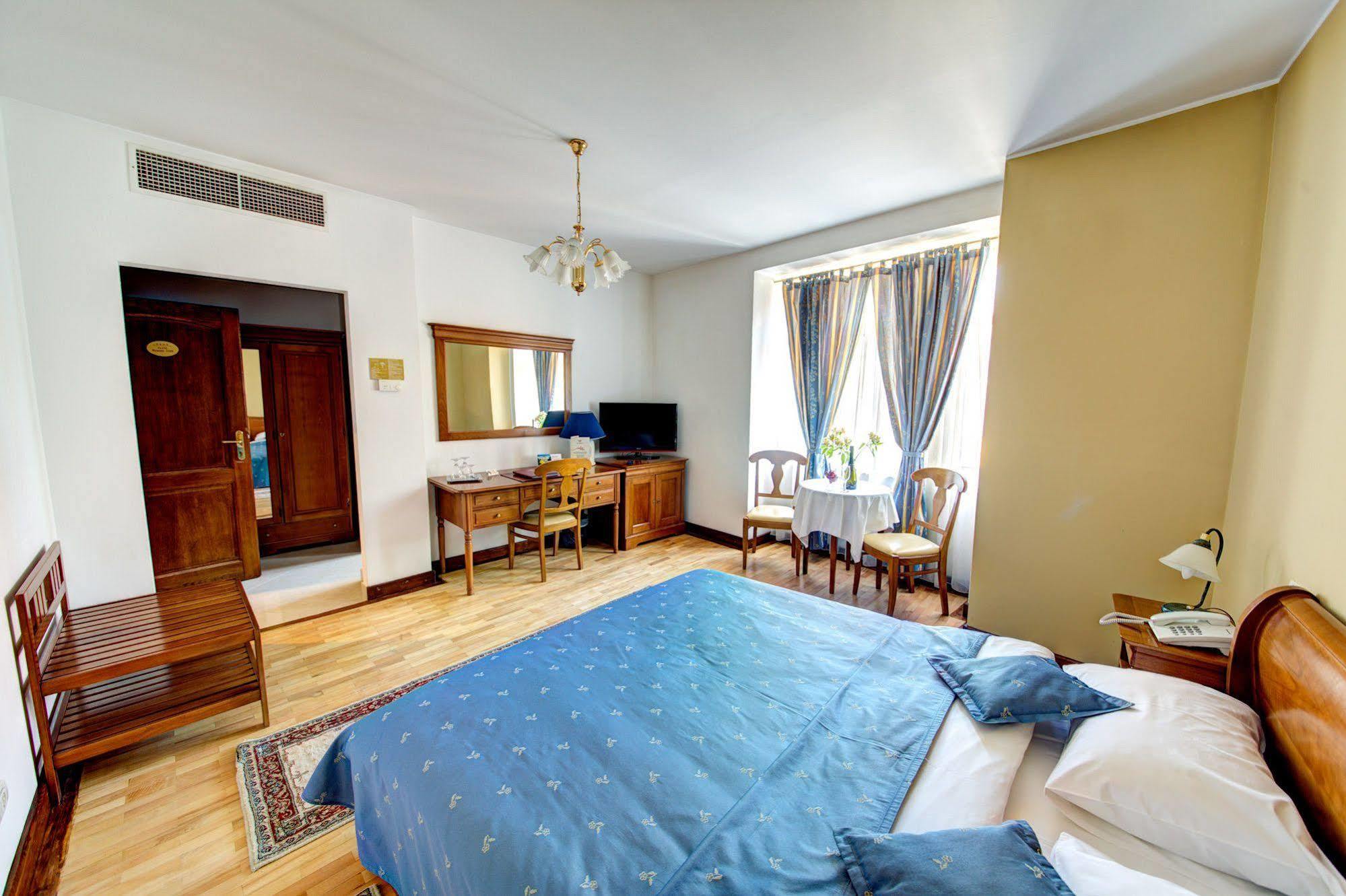 Hotel Reginetta Ii 3*